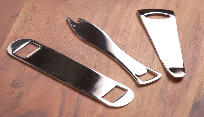 211_0x400.jpg Bottle Opener Shiny 17Cmx4.5Cmx0.1Cm - Image 1